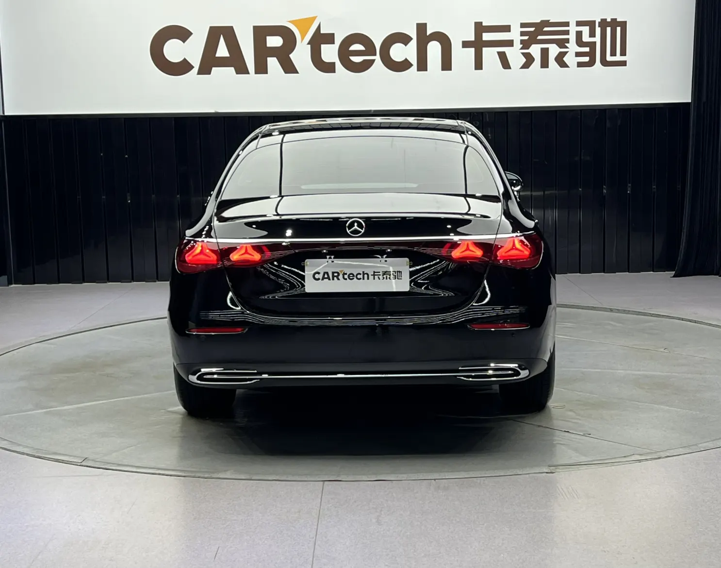 Mercedes-Benz E 260 L, 2025 6
