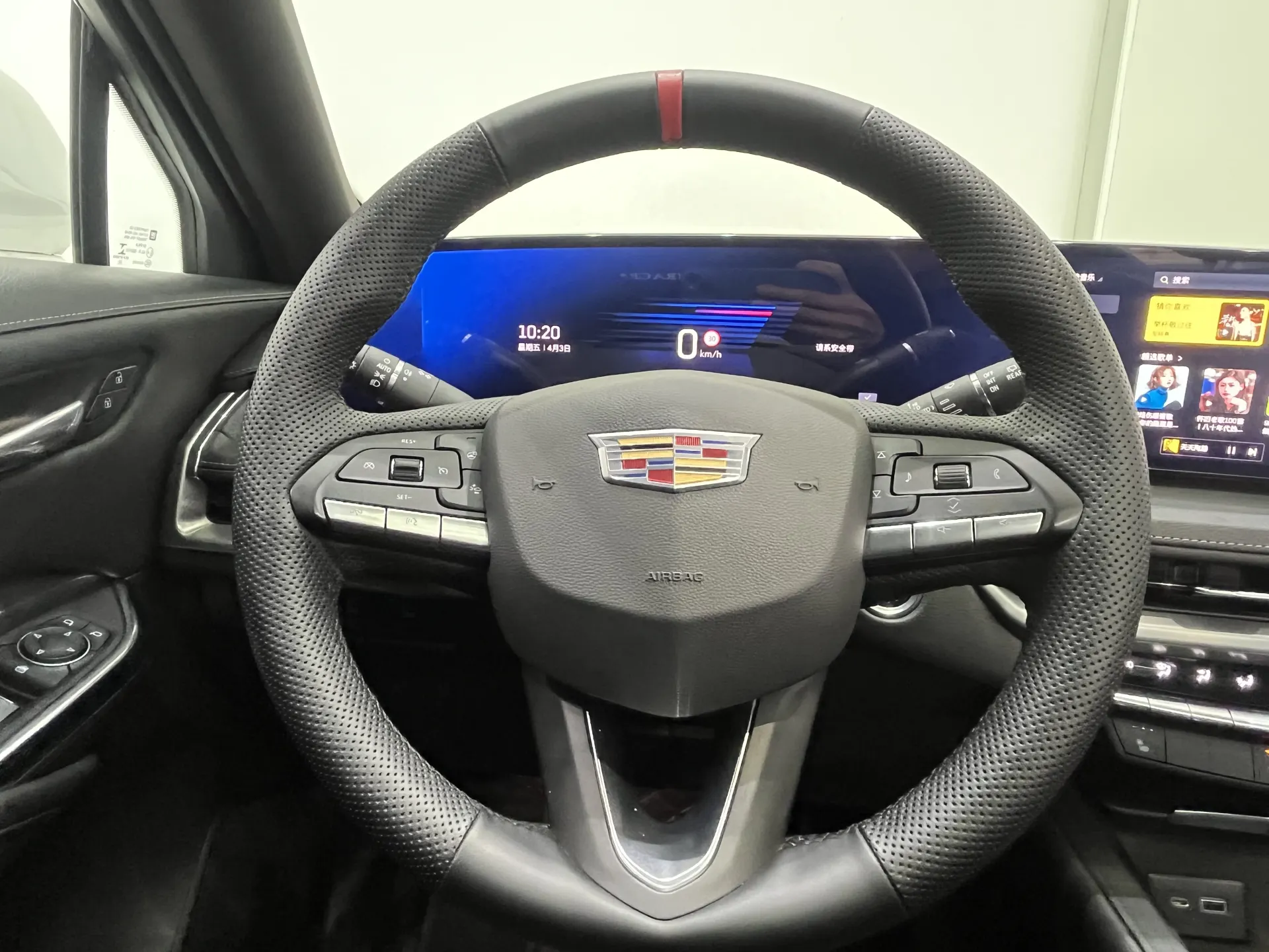 Cadillac XT4, 2023 12