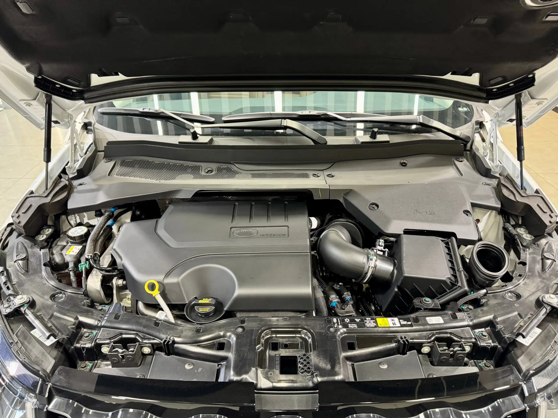 Land Rover Discovery Sport, 2024 27