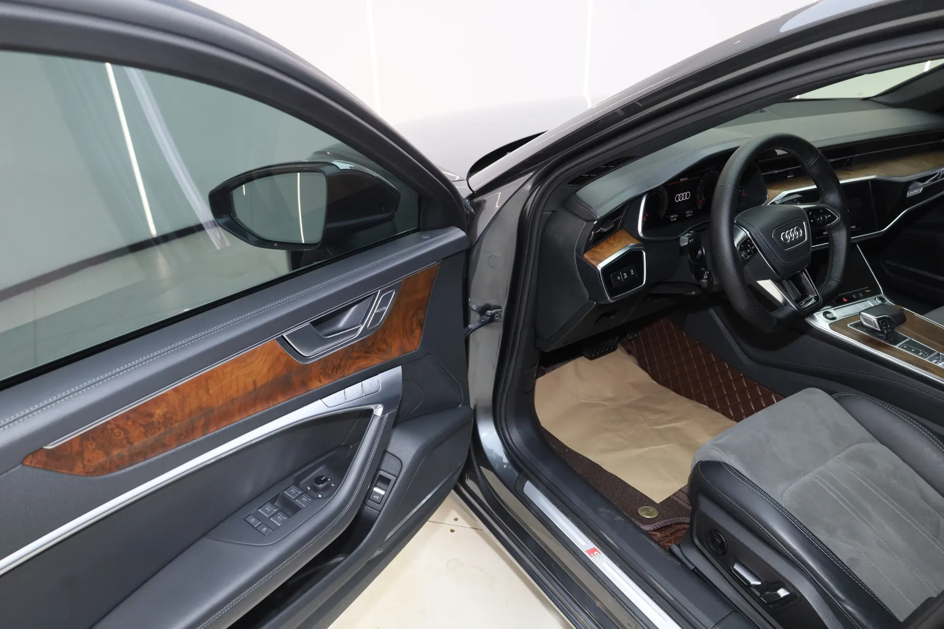 Audi A6L 45 TFSI, 2022 29