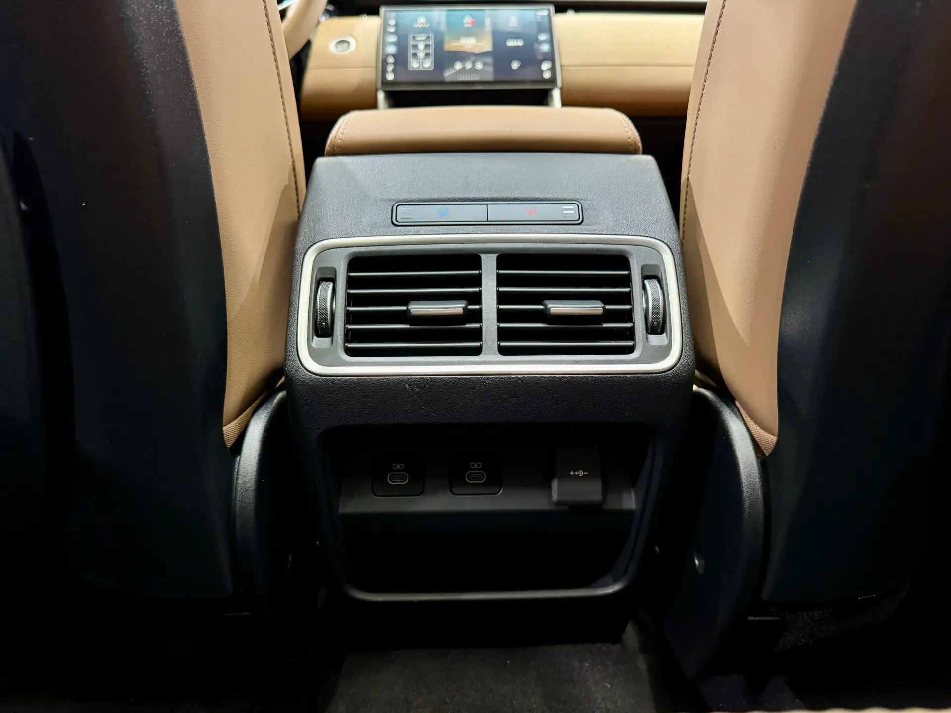 Land Rover Discovery Sport, 2024 26