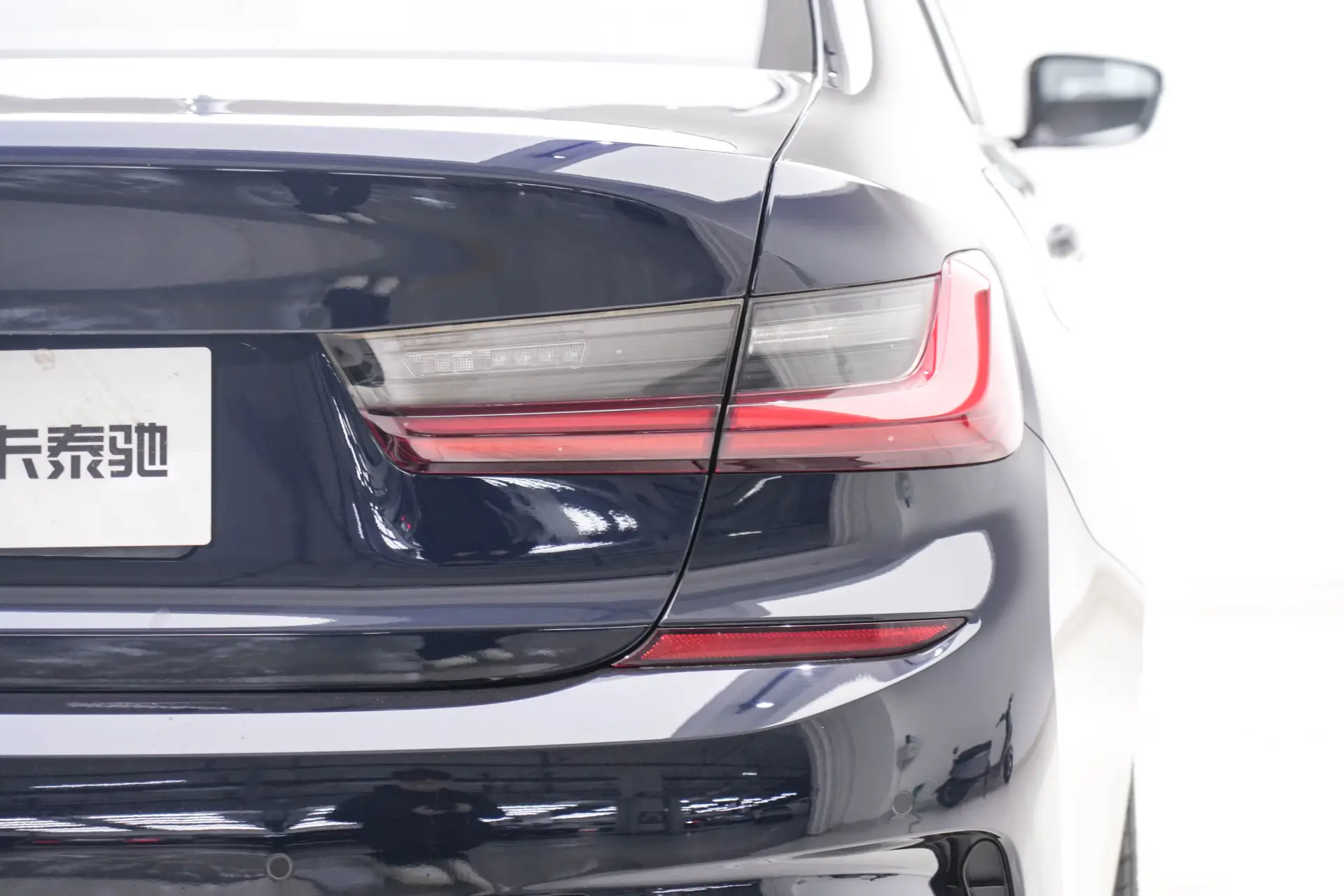 BMW 325Li, 2022 10