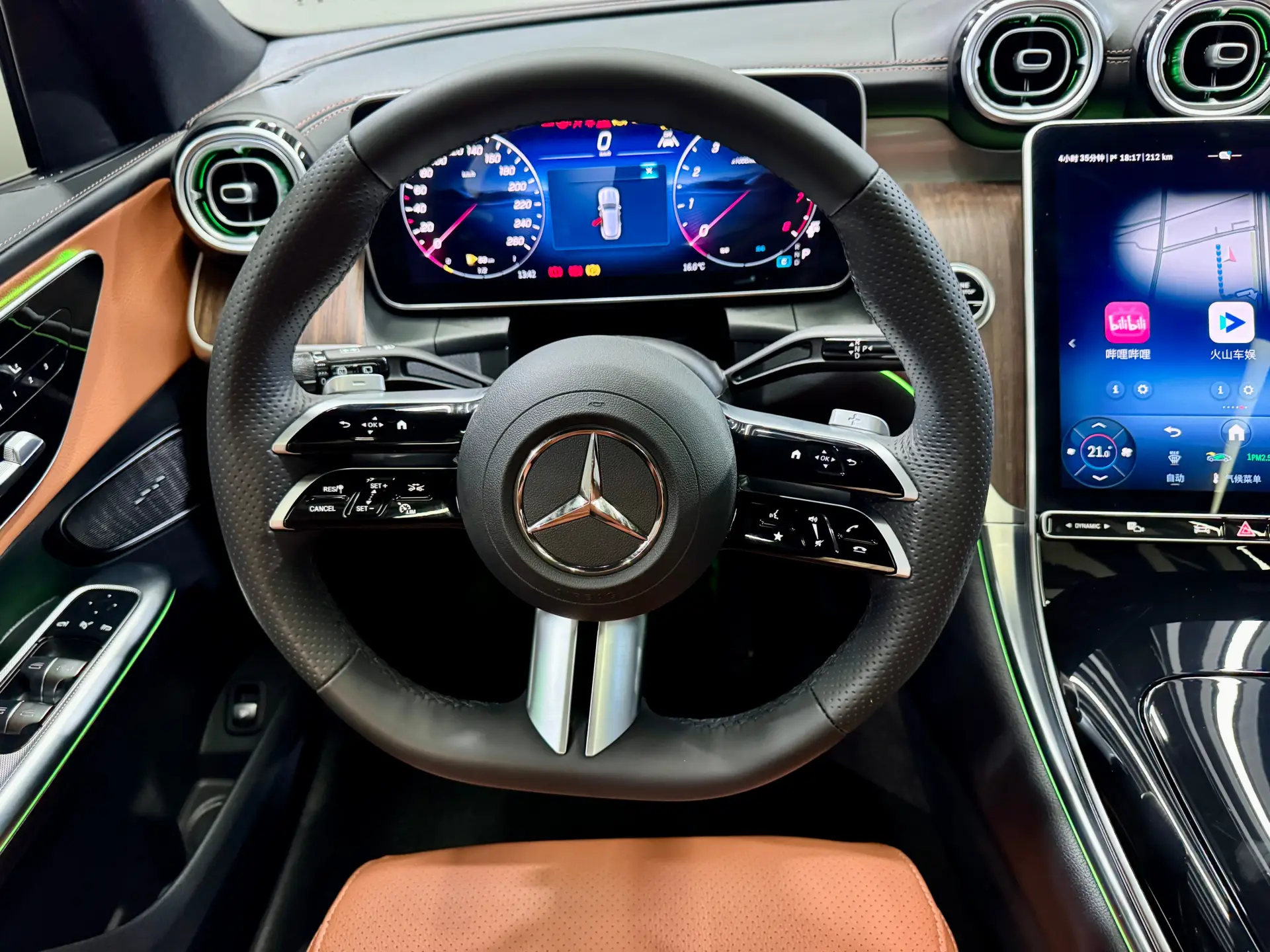 Mercedes-Benz GLC 300 L, 2025 17