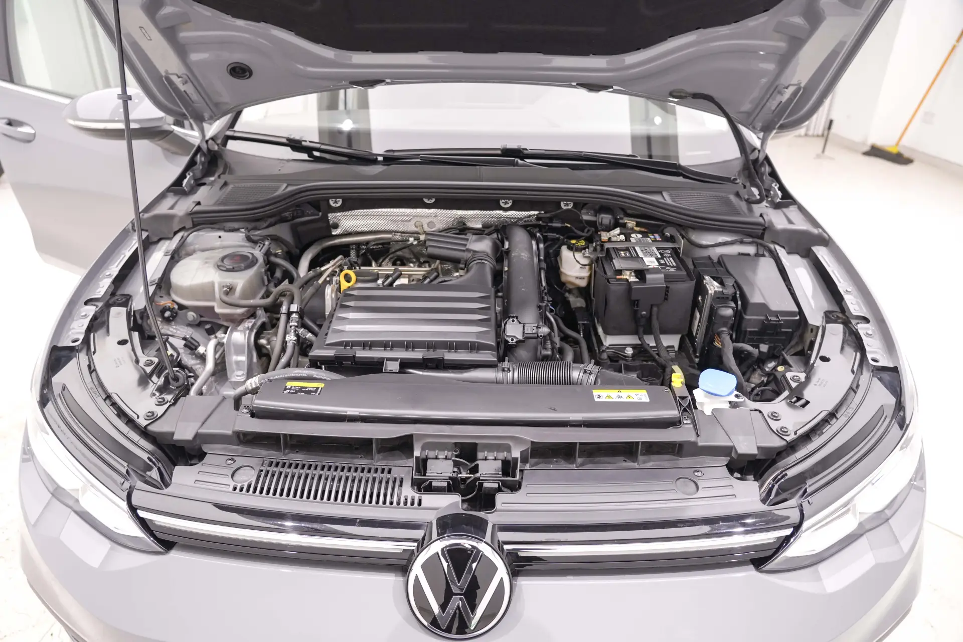 Volkswagen Golf, 2025 12