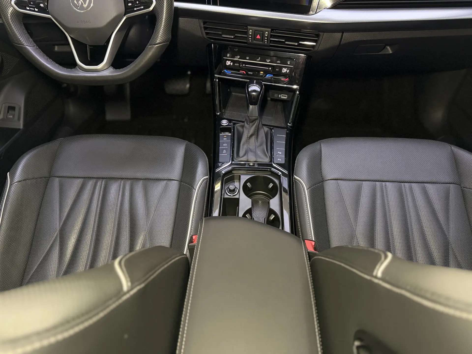Volkswagen Passat, 2022 20