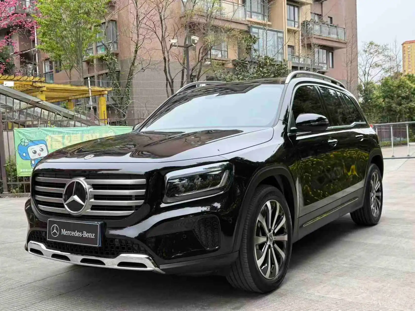 Mercedes-Benz GLB, 2025 11