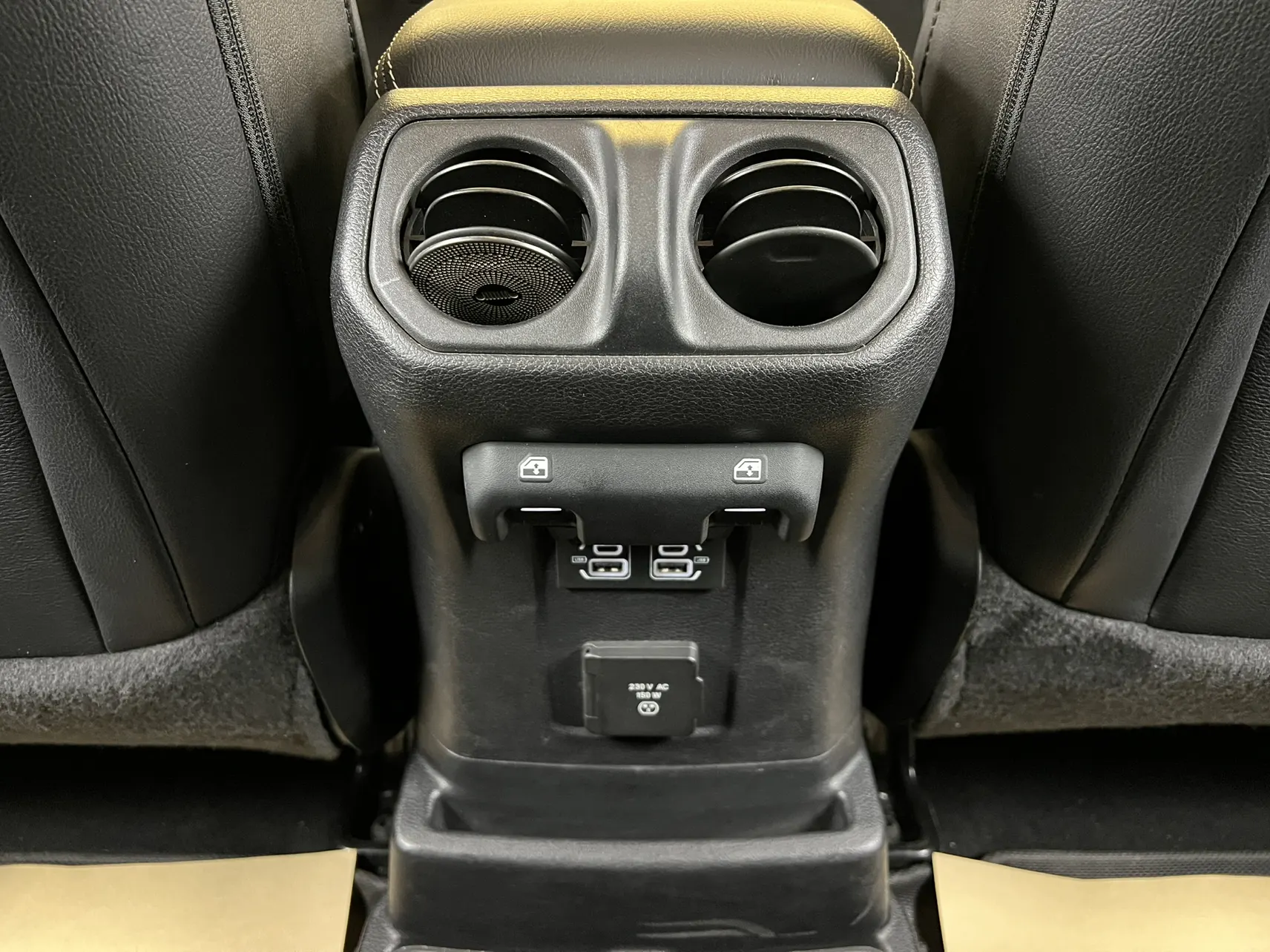 Jeep Wrangler, 2021 25