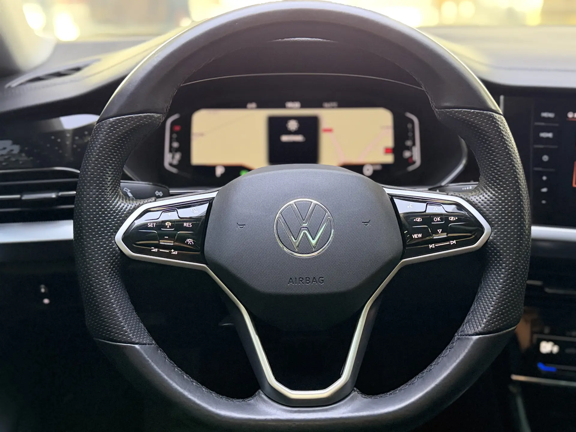 Volkswagen Passat, 2022 14