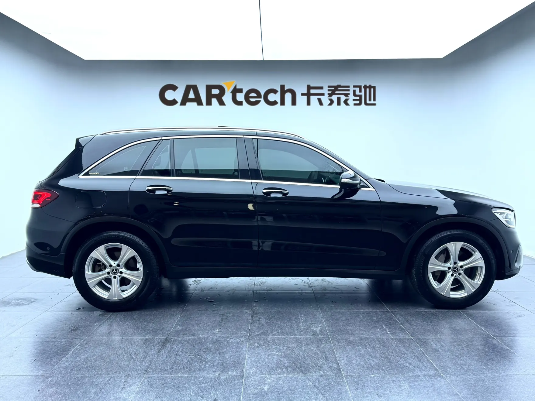 Mercedes-Benz GLC 260 L, 2020 12
