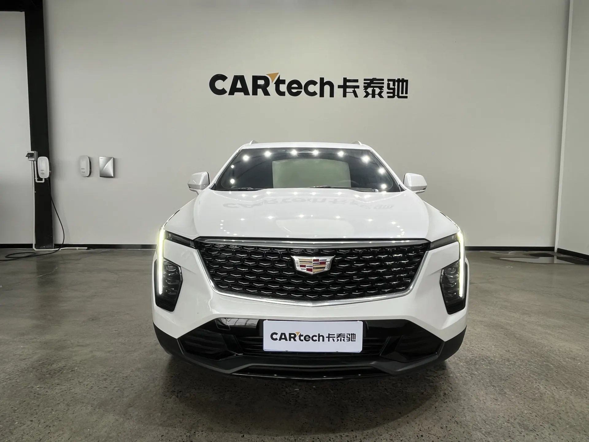 Cadillac XT4, 2023 3
