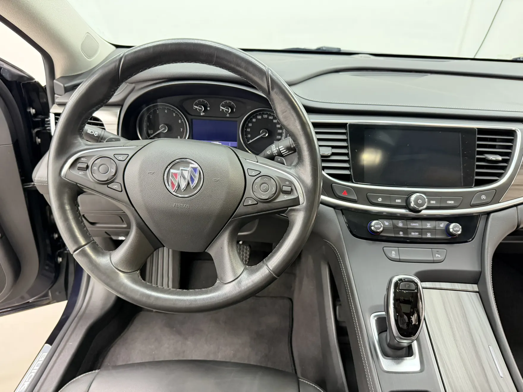 Buick LaCrosse, 2023 11