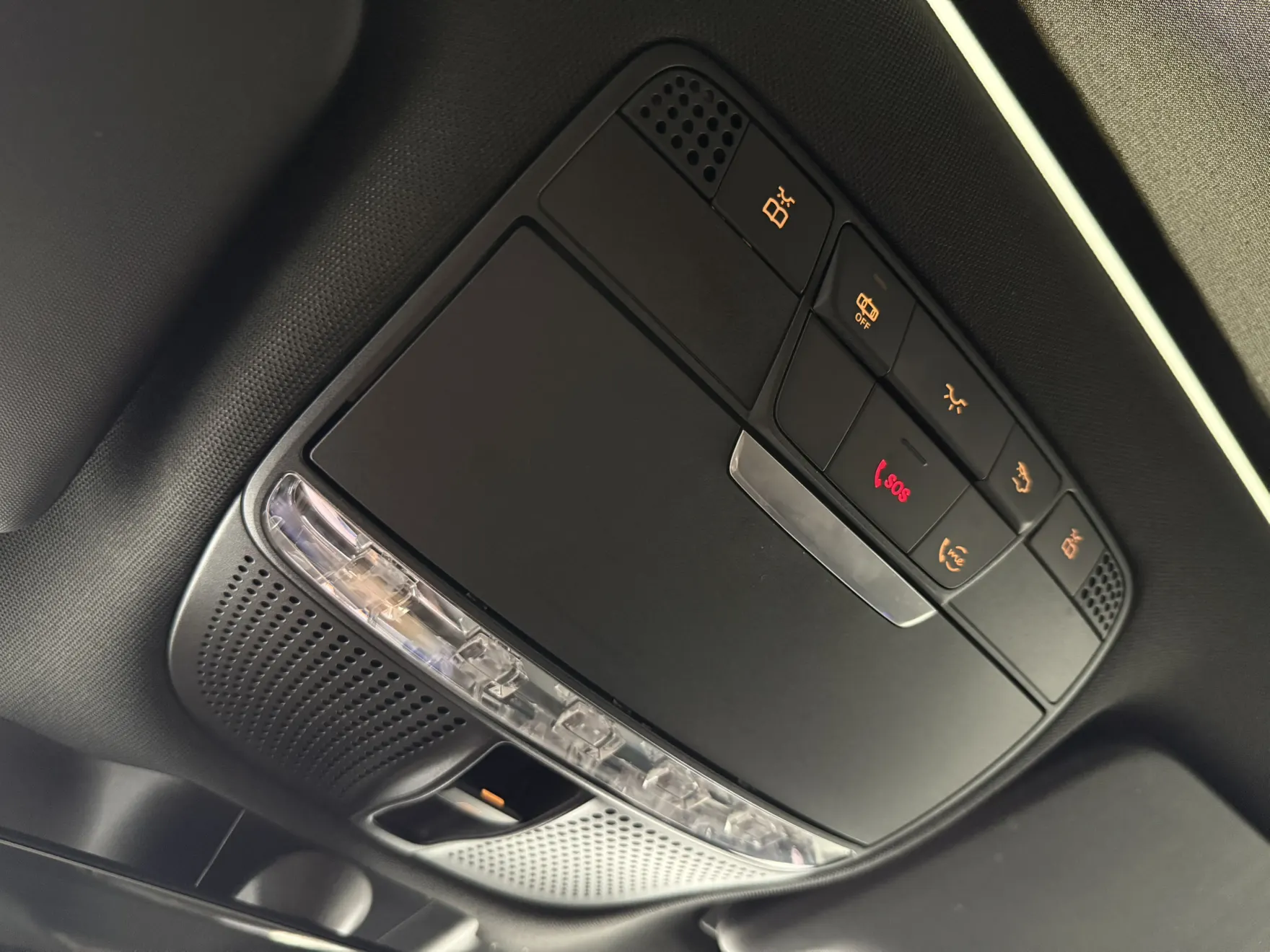 Mercedes-Benz GLC 300 L, 2022 14