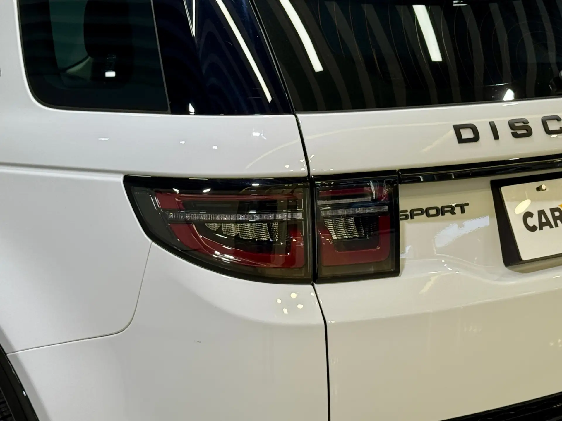 Land Rover Discovery Sport, 2024 11