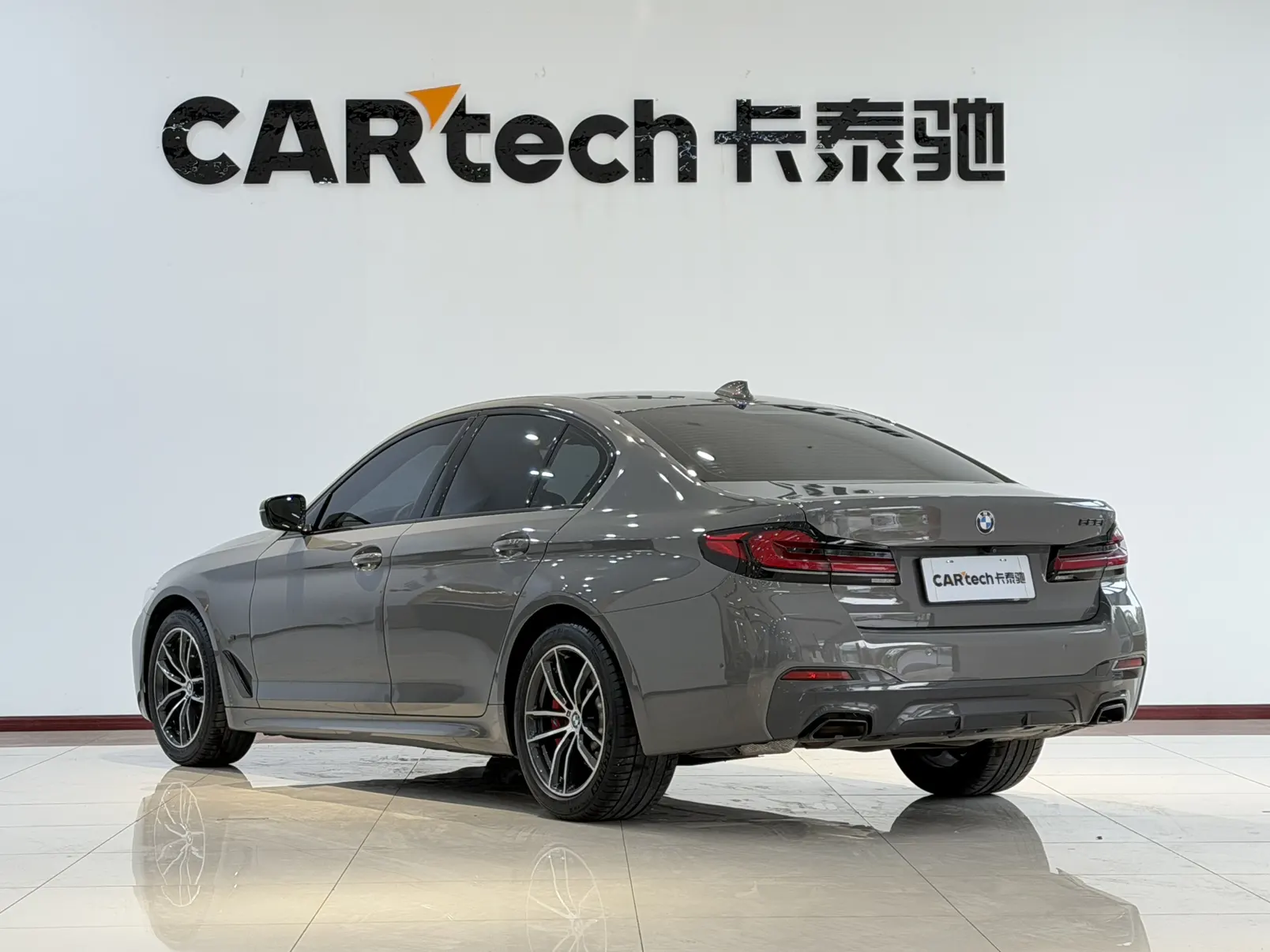 BMW 525i, 2023 7