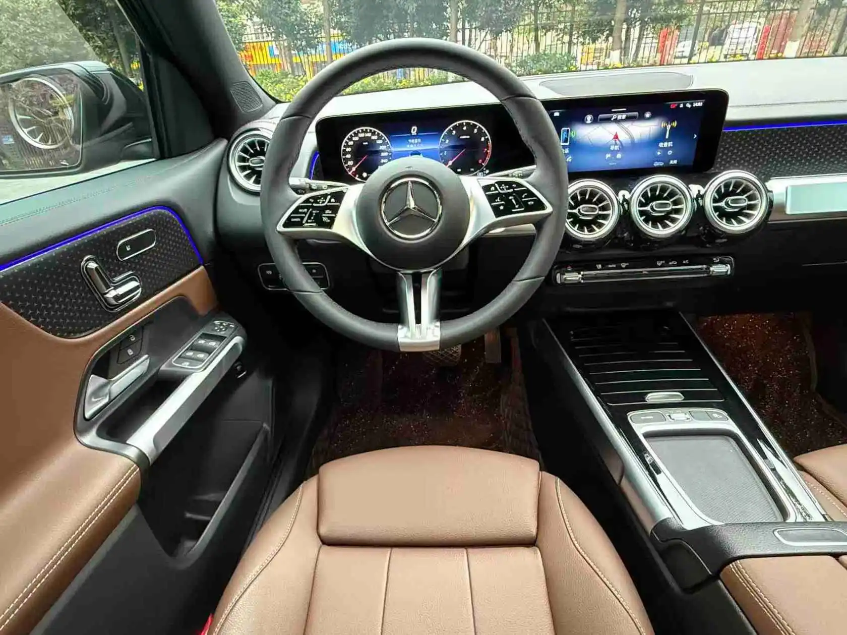 Mercedes-Benz GLB, 2025 17