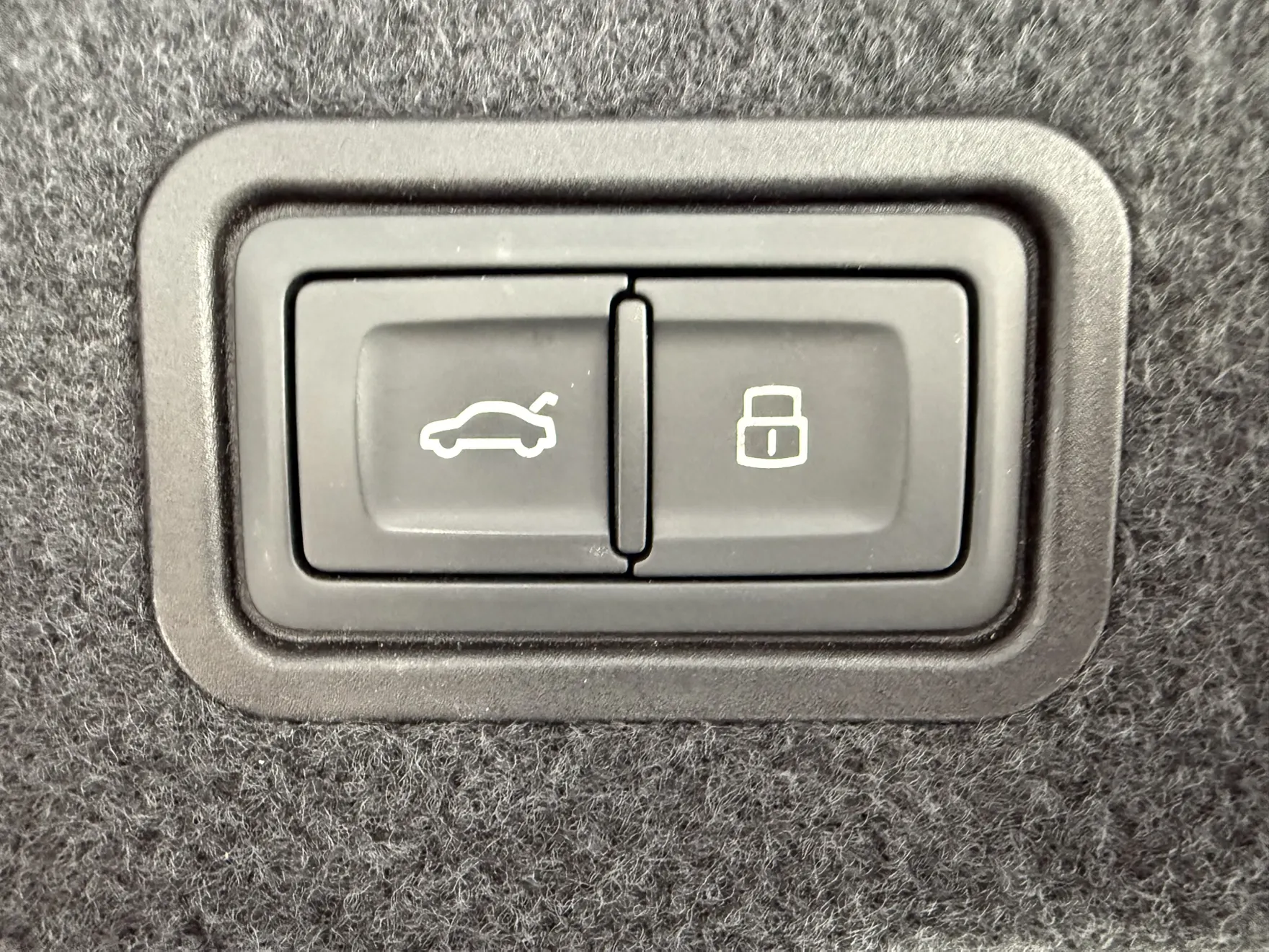 Audi A8L 50 TFSI, 2020 16