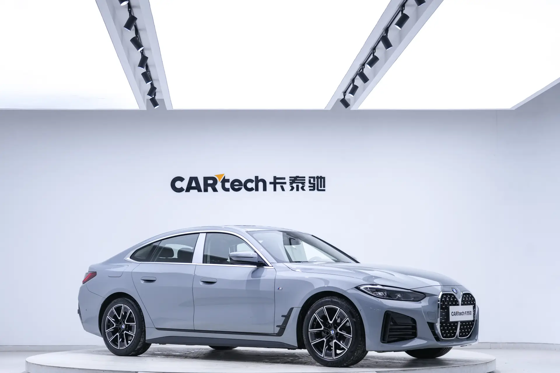 BMW 425i, 2023 14