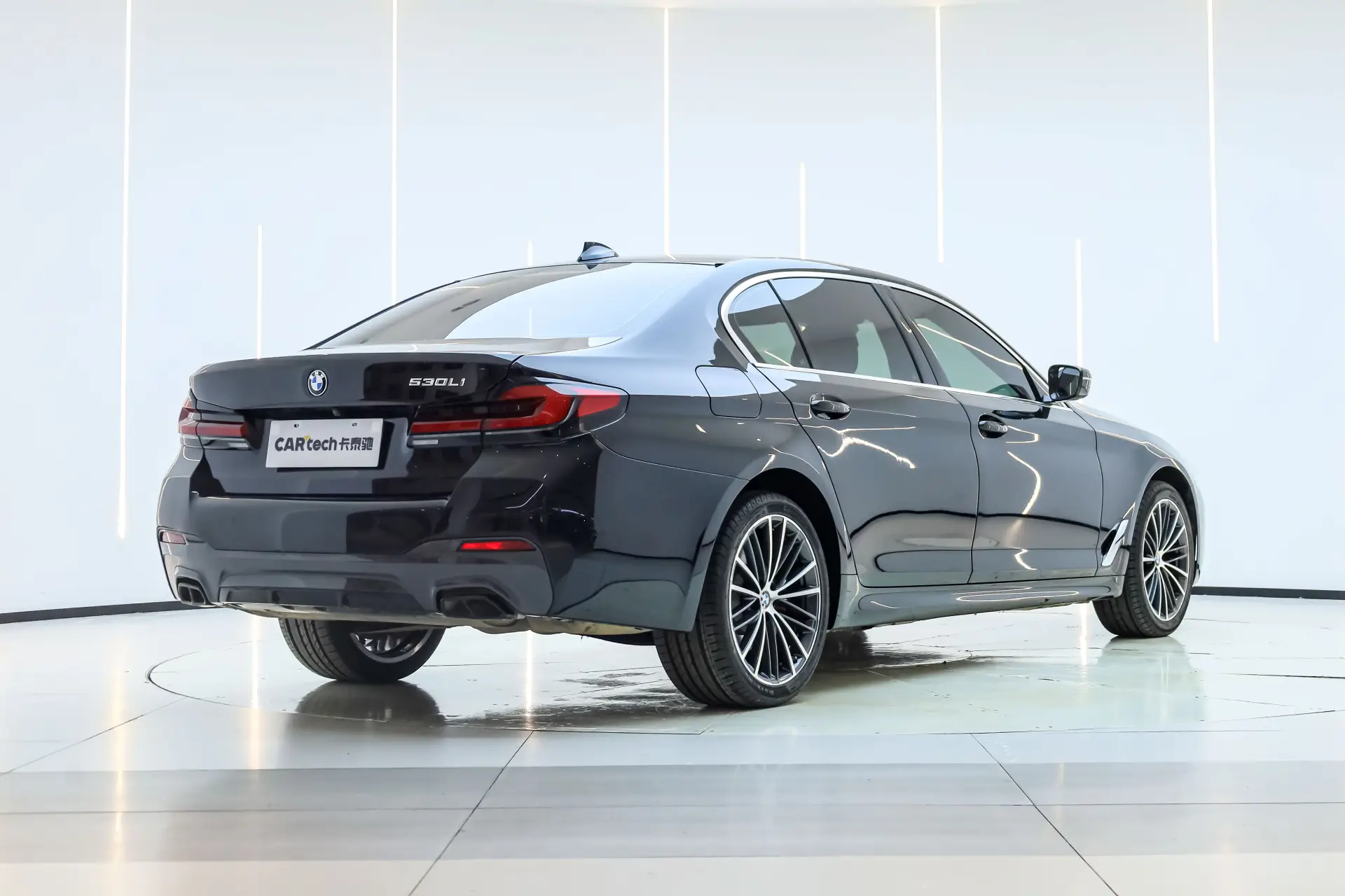BMW 530Li, 2023 все фото