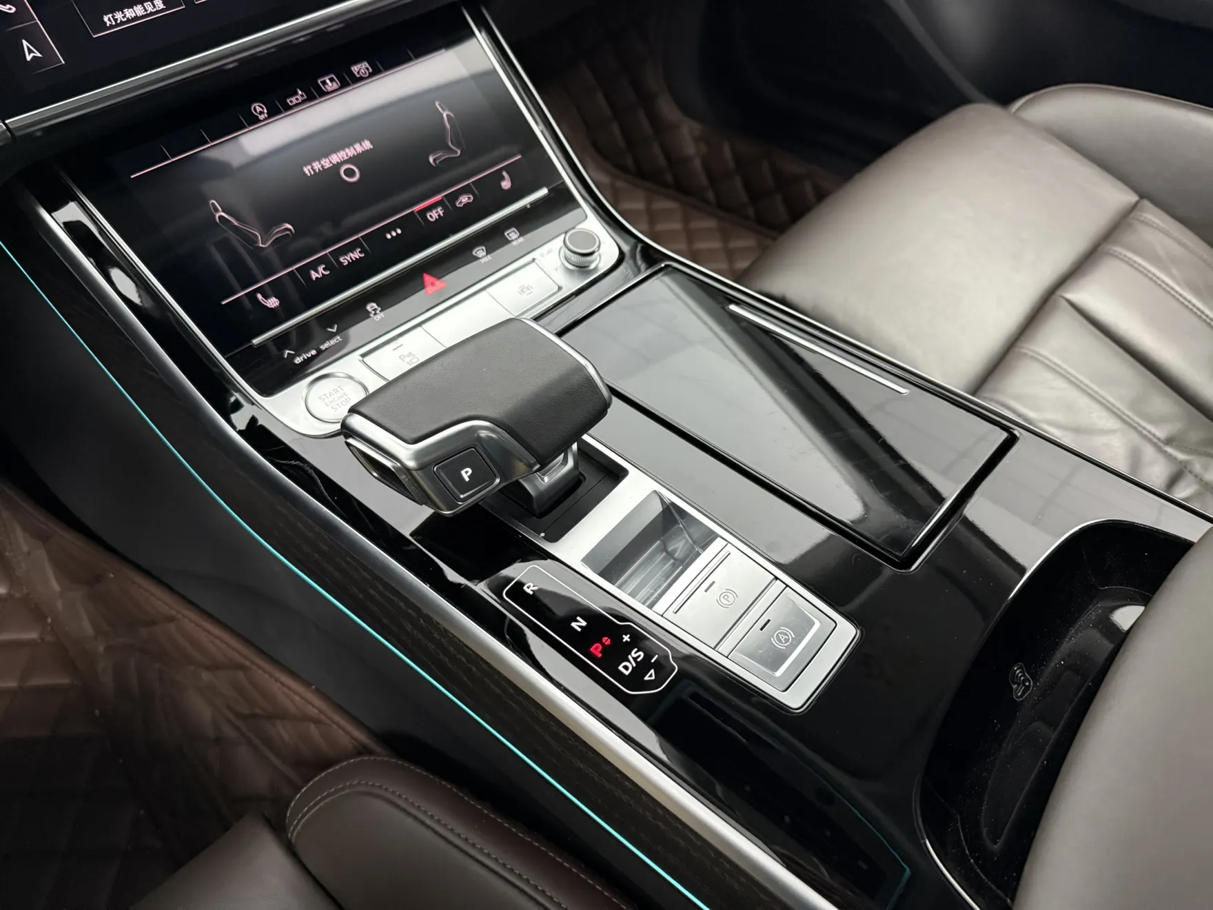 Audi A8L 50 TFSI, 2020 14