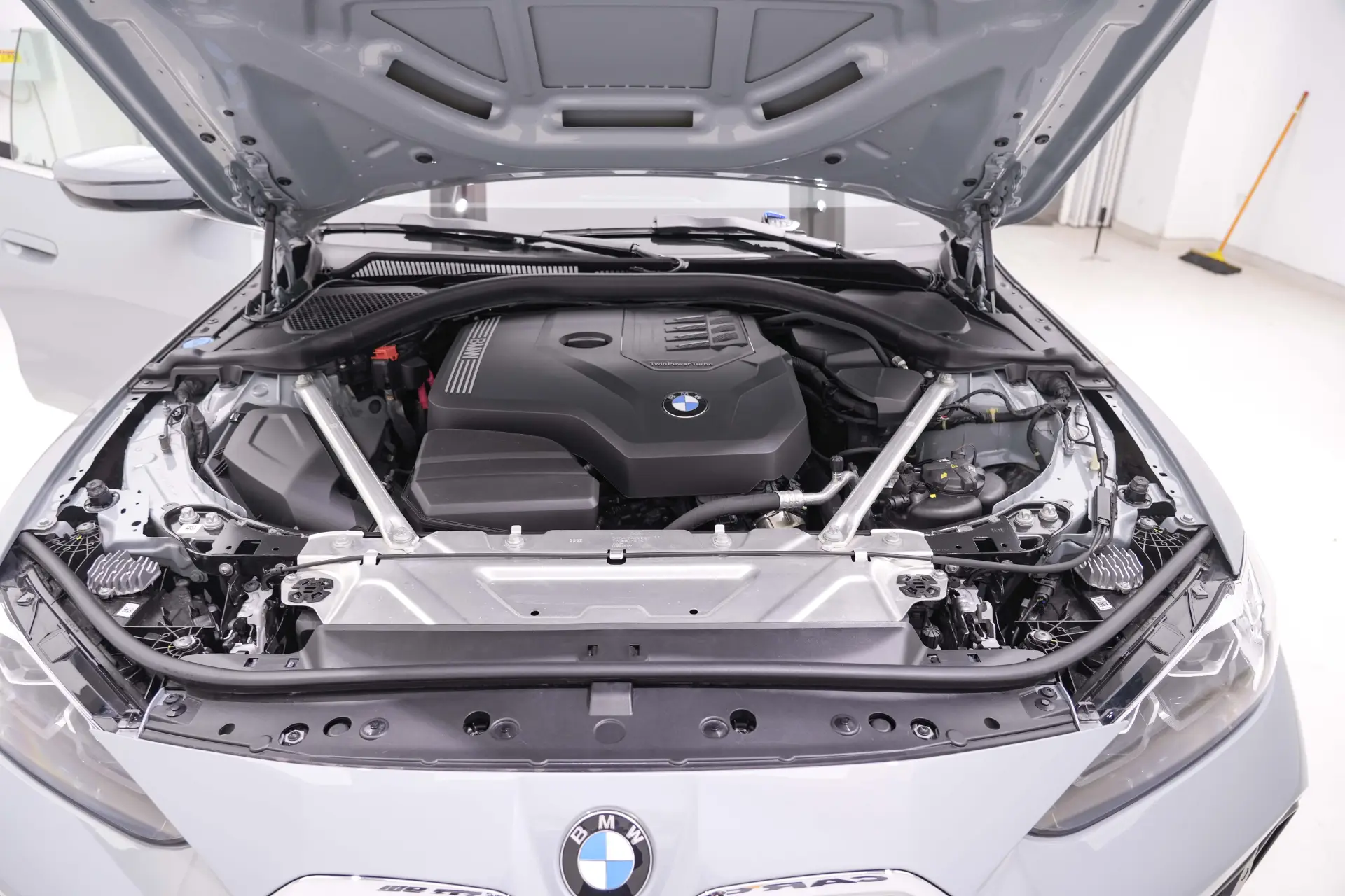 BMW 425i, 2023 12