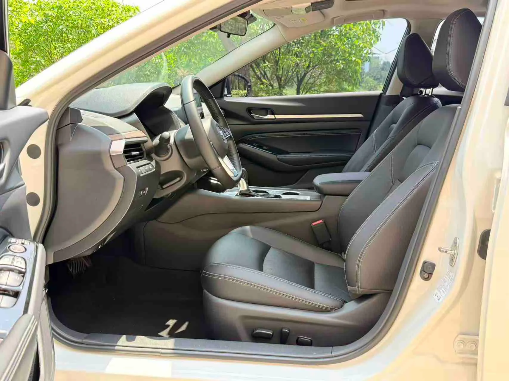 Nissan Teana, 2022 15