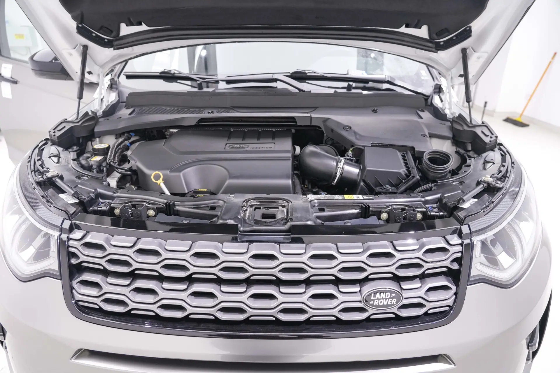 Land Rover Discovery Sport, 2022 12