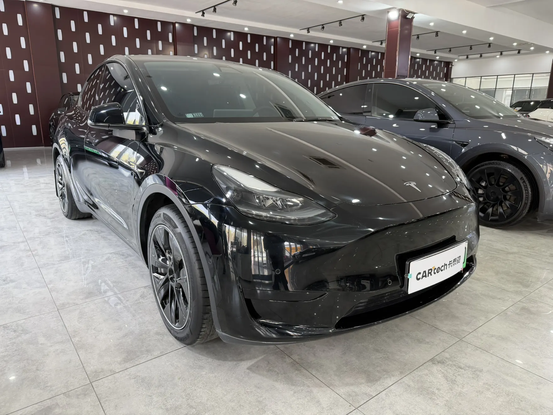 Tesla Model Y, 2022 2
