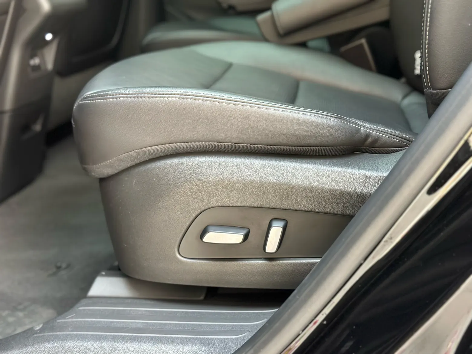 Cadillac XT6, 2025 20