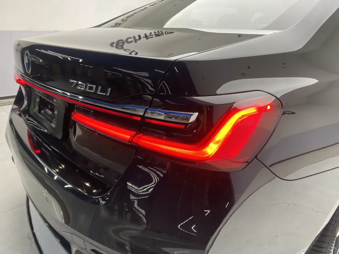 BMW 730Li, 2022 10