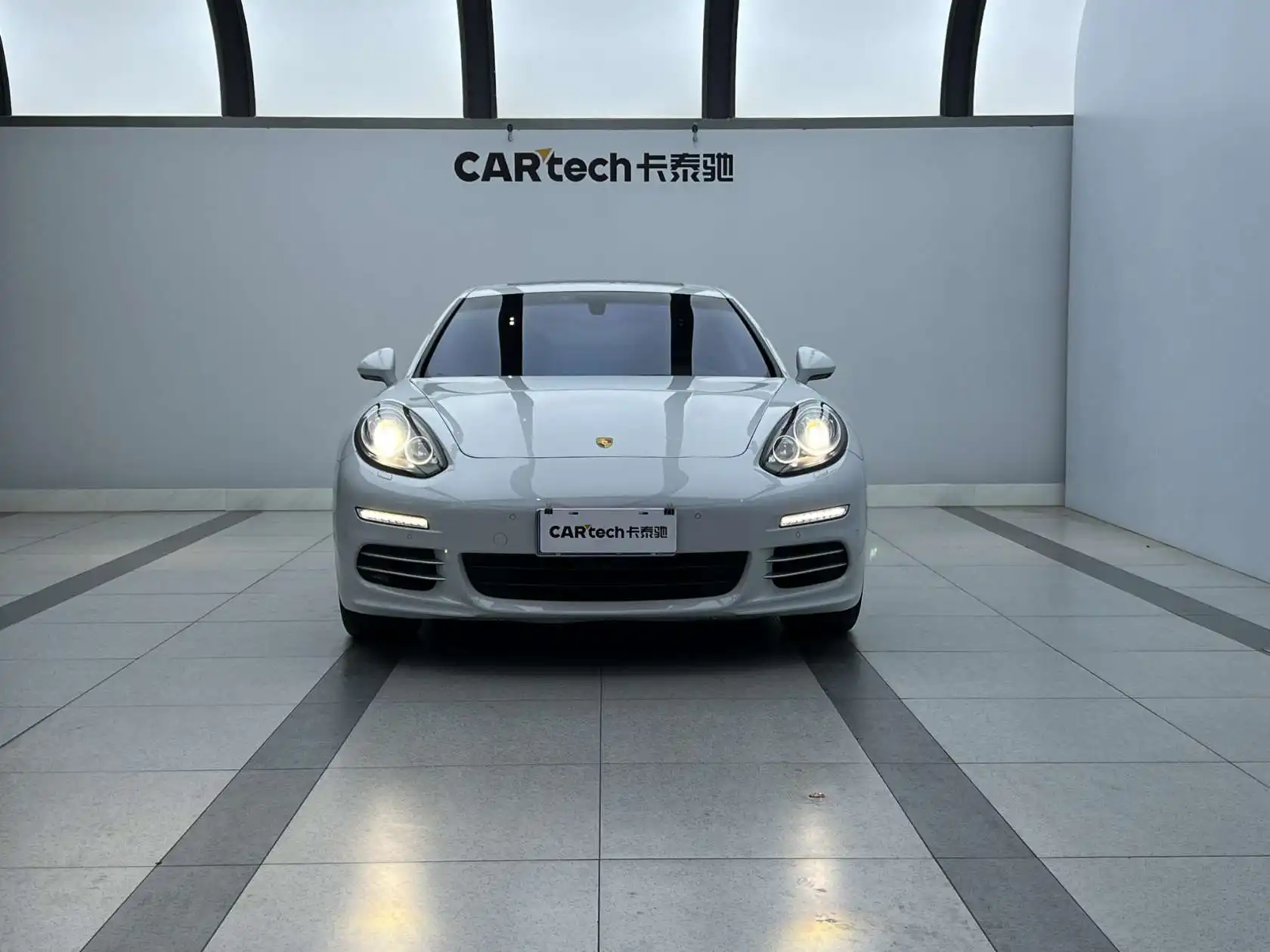 Porsche Panamera, 2016 2