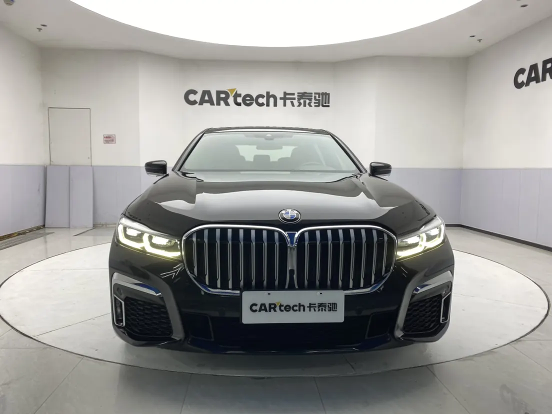 BMW 730Li, 2022 3
