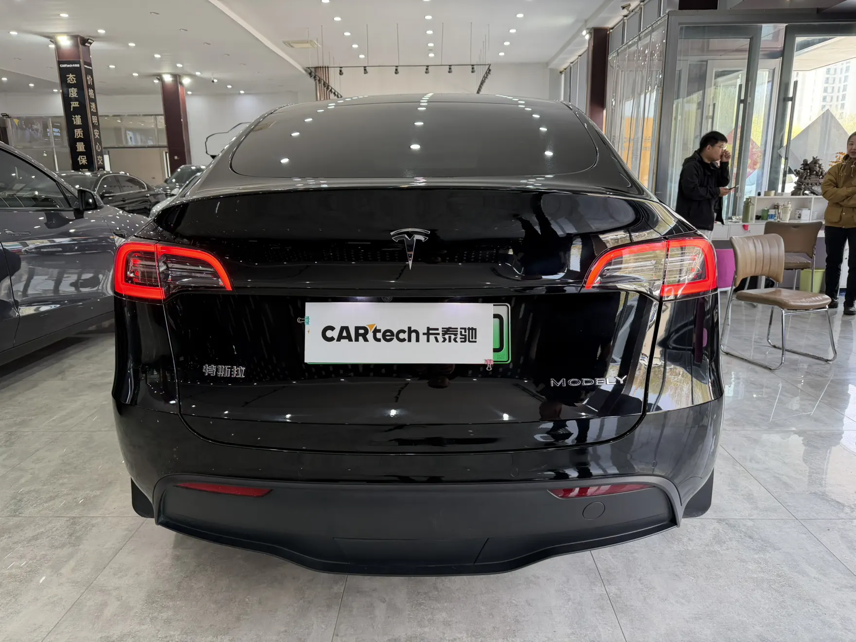 Tesla Model Y, 2022 все фото
