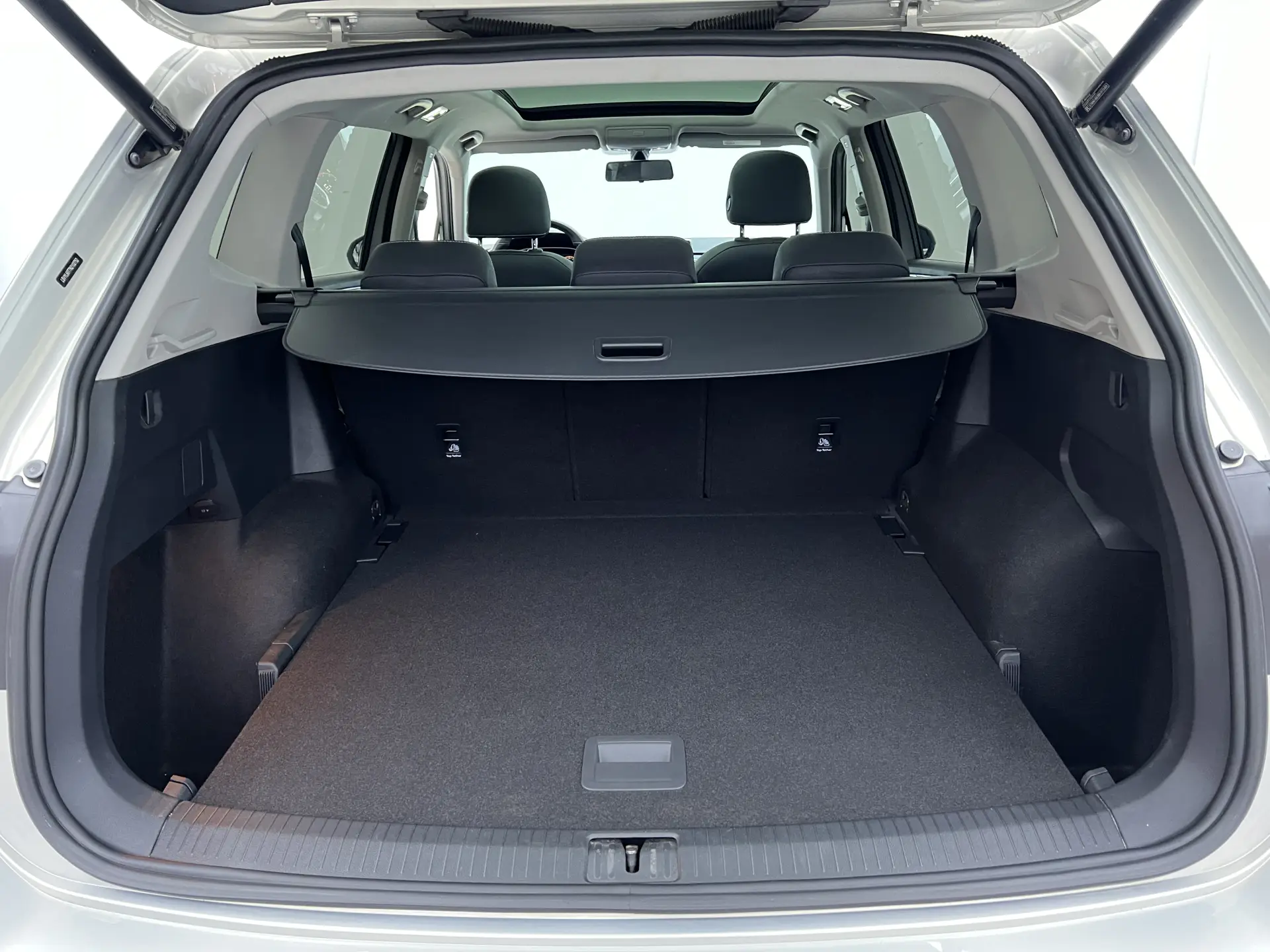 Volkswagen Tiguan L, 2022 28