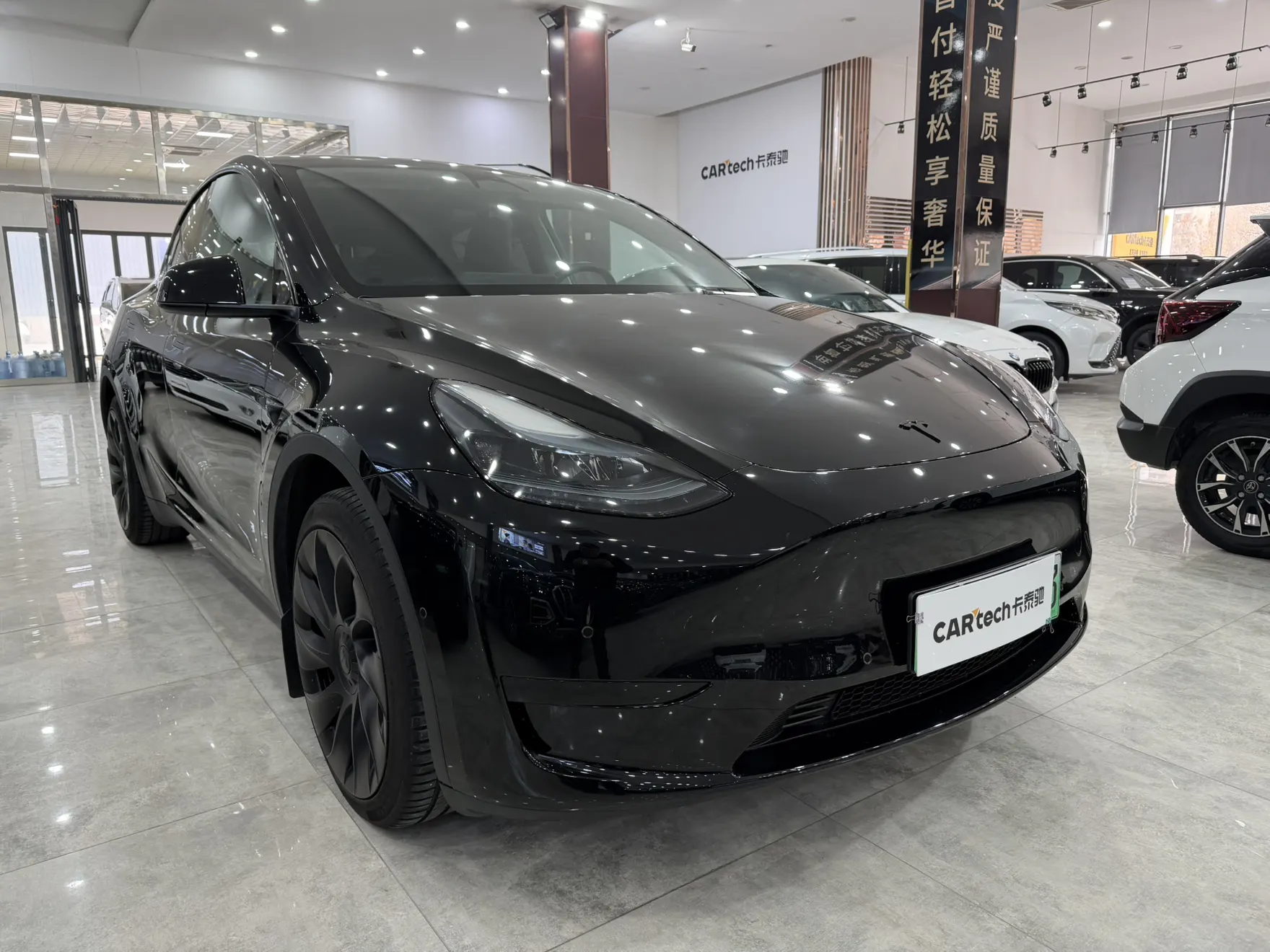 Tesla Model Y, 2022 2