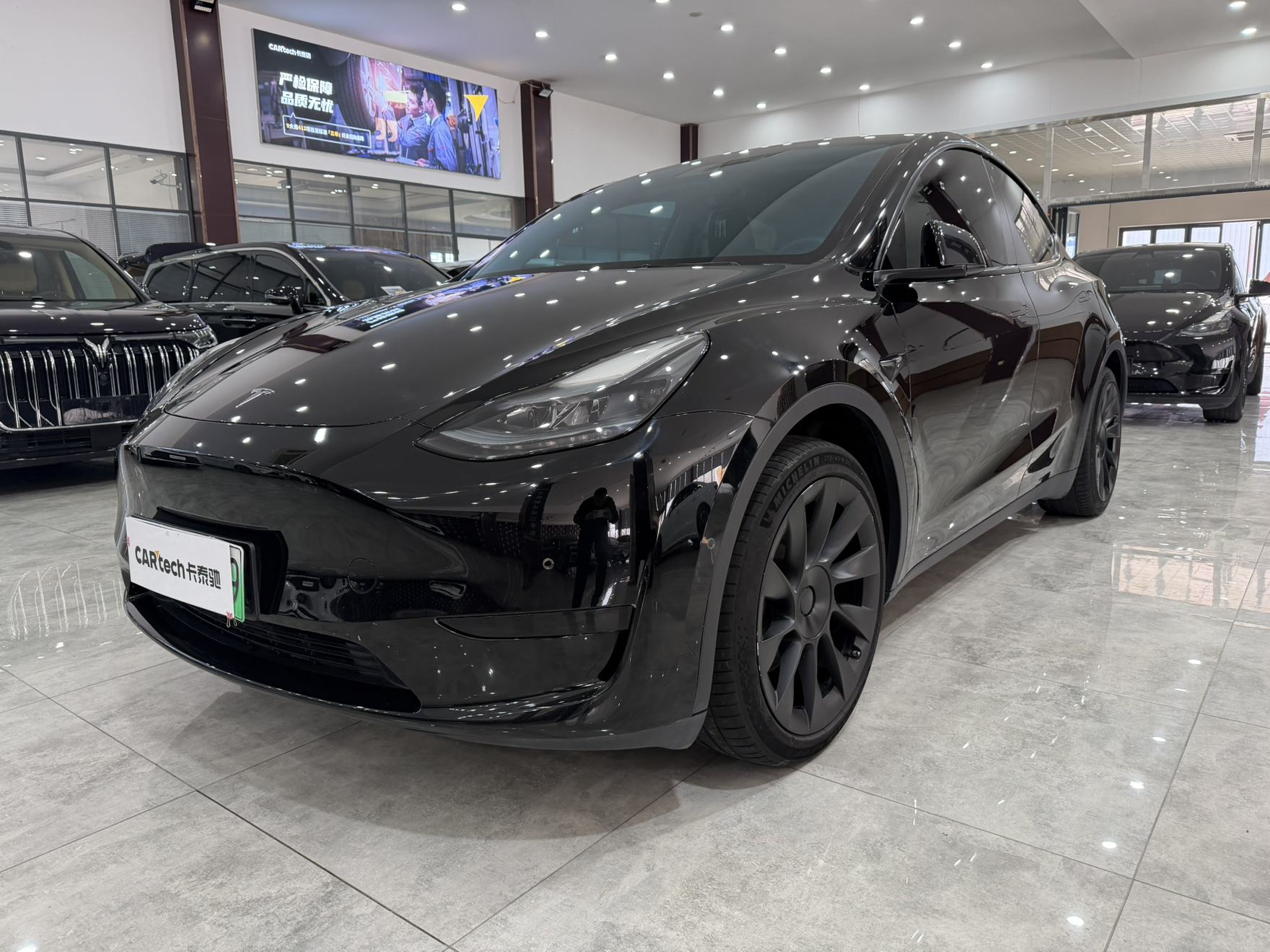 Tesla Model Y, 2021
