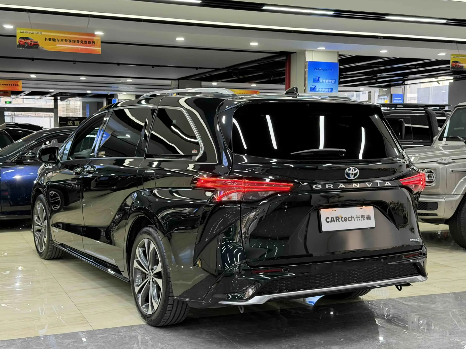 Toyota Granvia, 2023 6