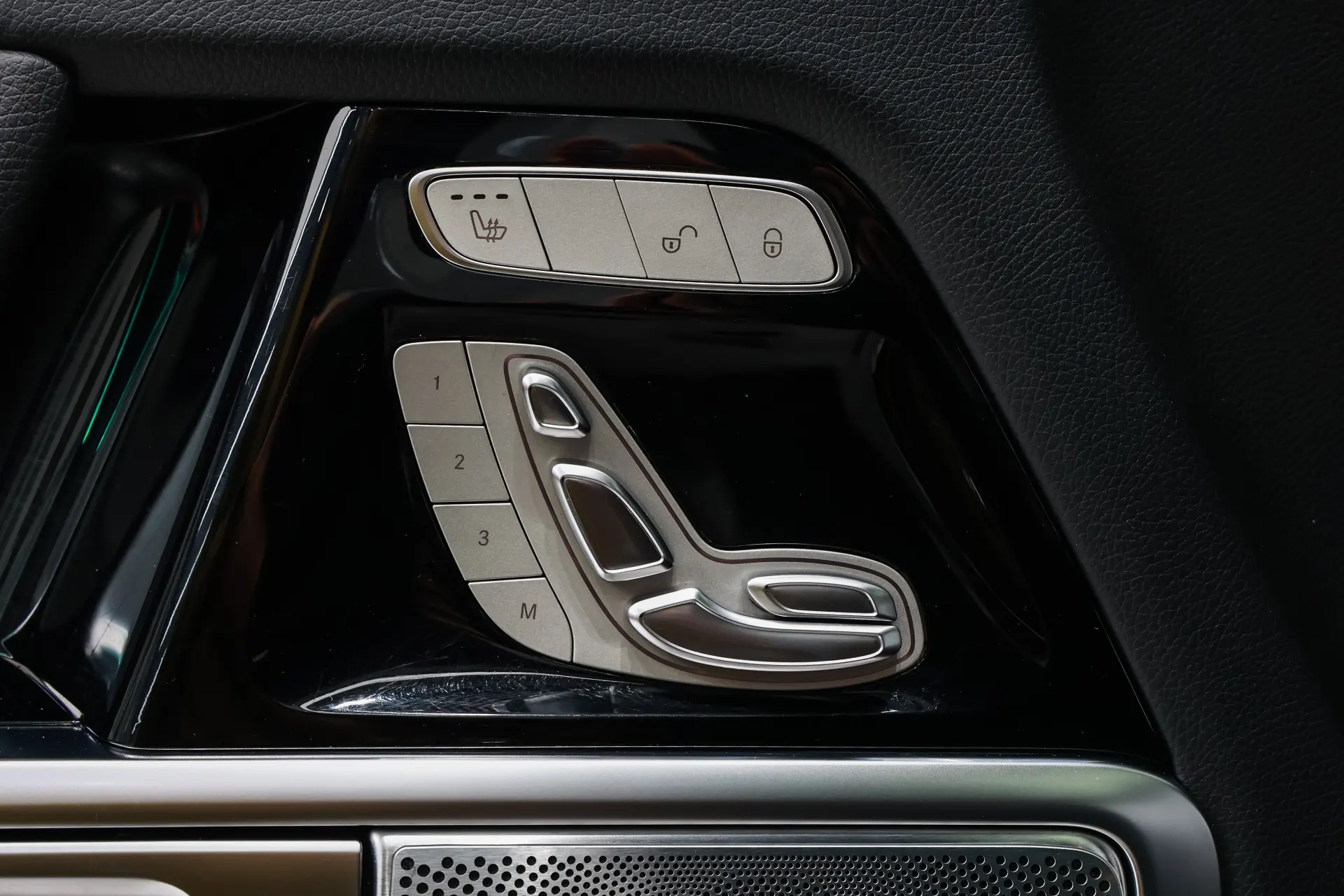 Mercedes-Benz G 350, 2023 19