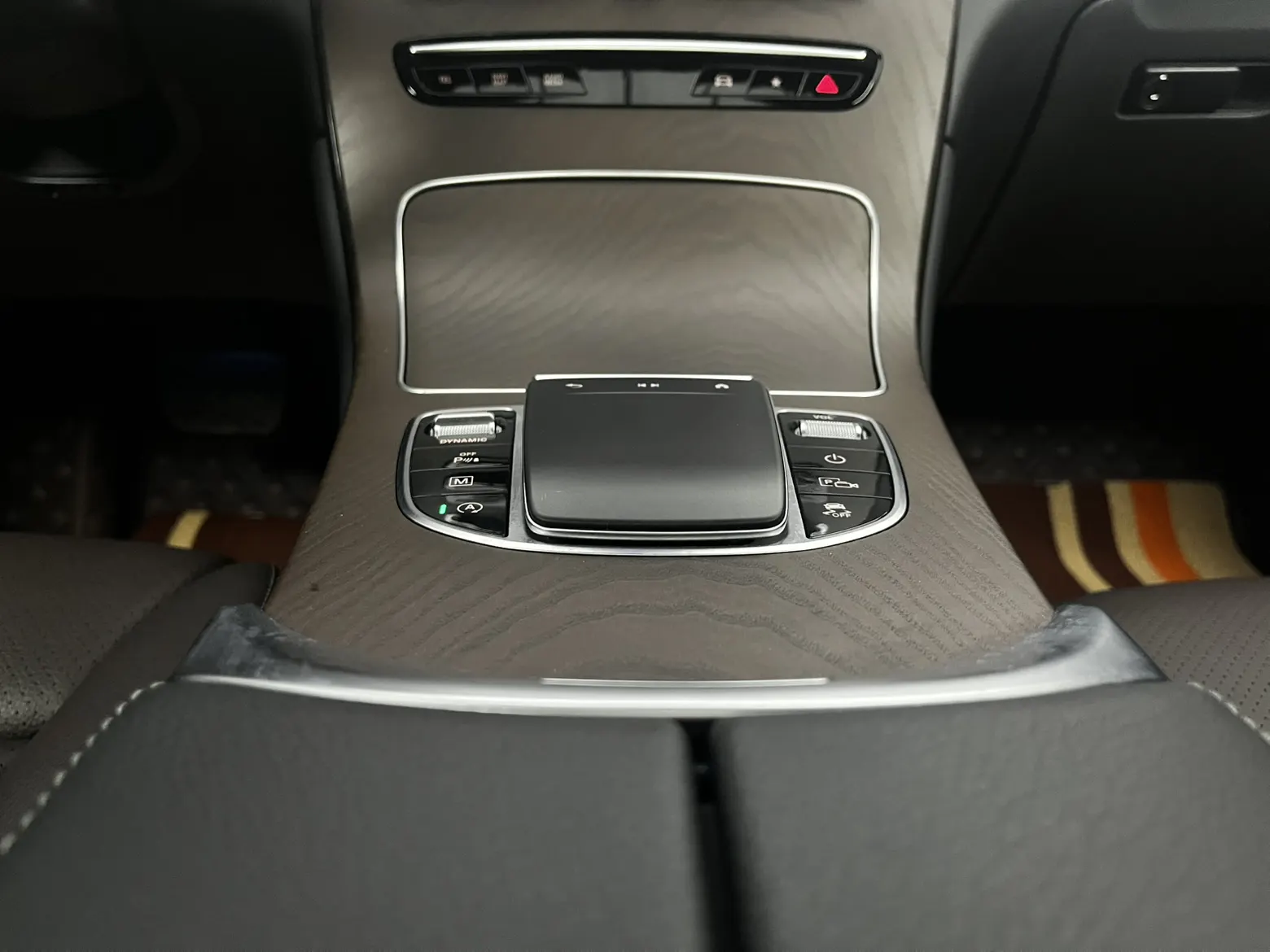 Mercedes-Benz GLC 300 L, 2023 14