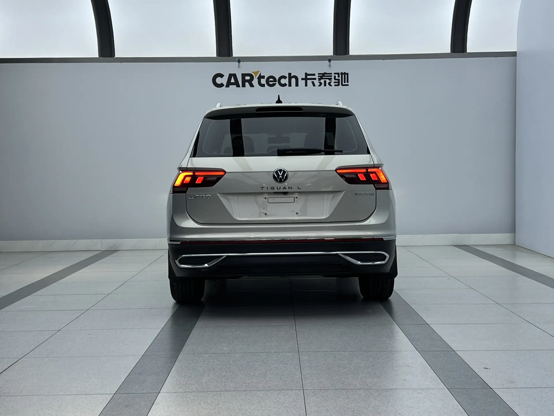 Volkswagen Tiguan L, 2022 3