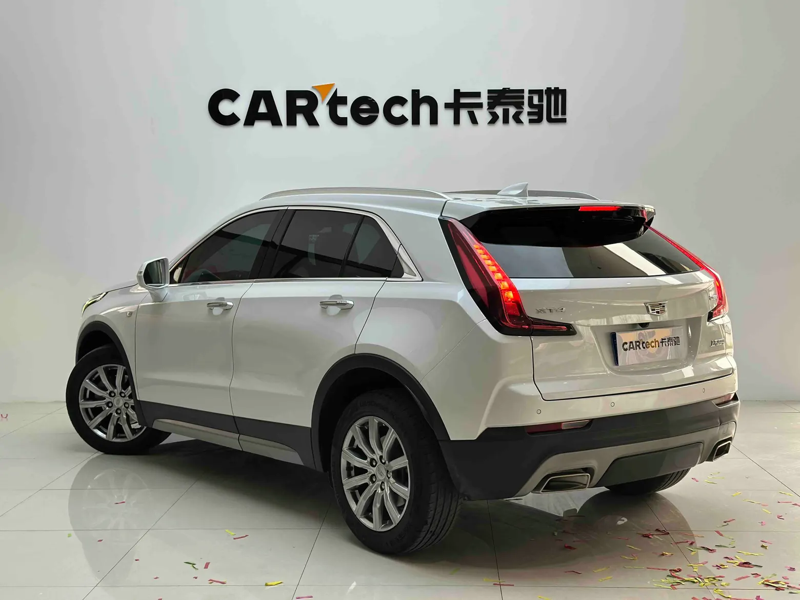 Cadillac XT4, 2022 4
