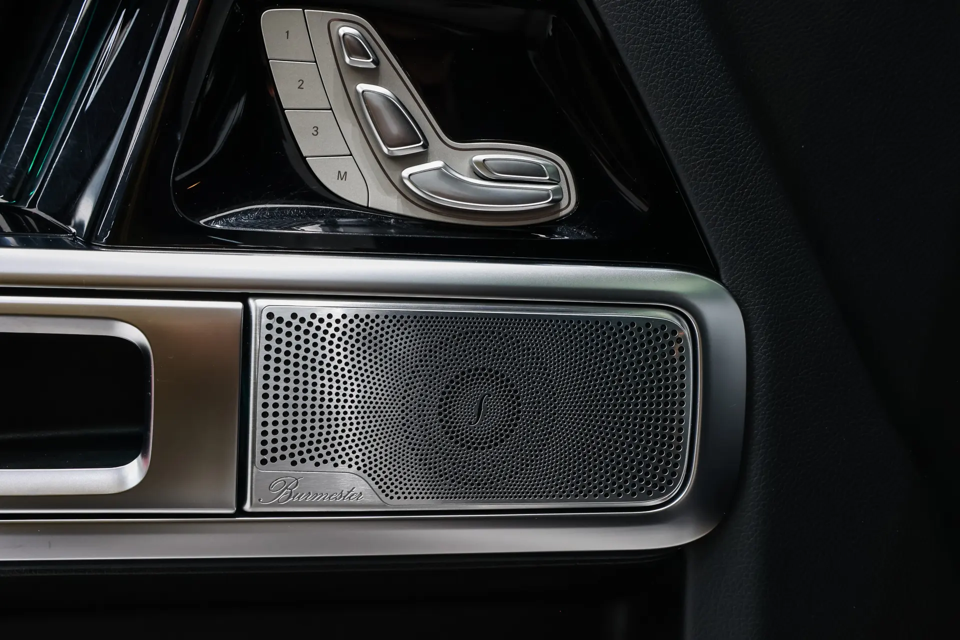 Mercedes-Benz G 350, 2023 20