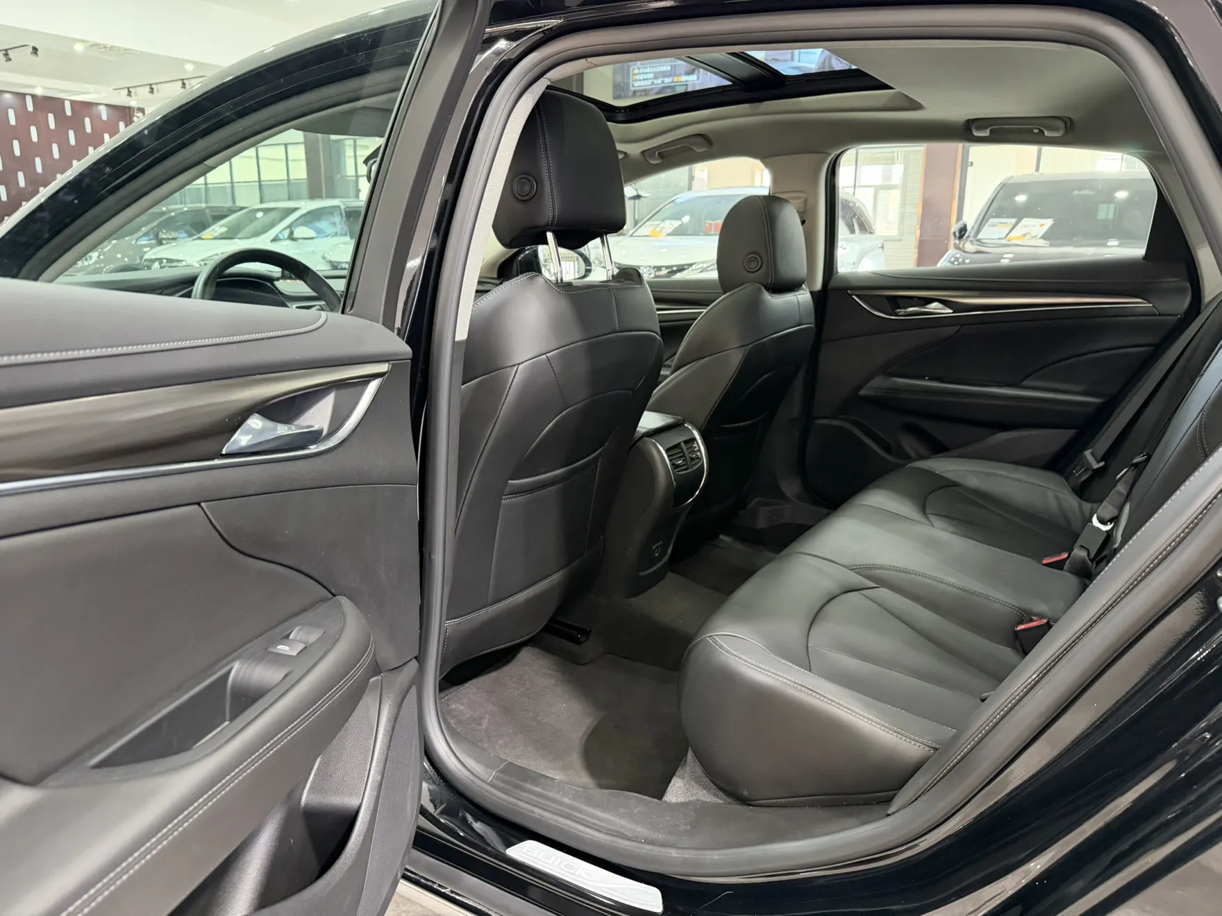 Buick LaCrosse, 2022 9