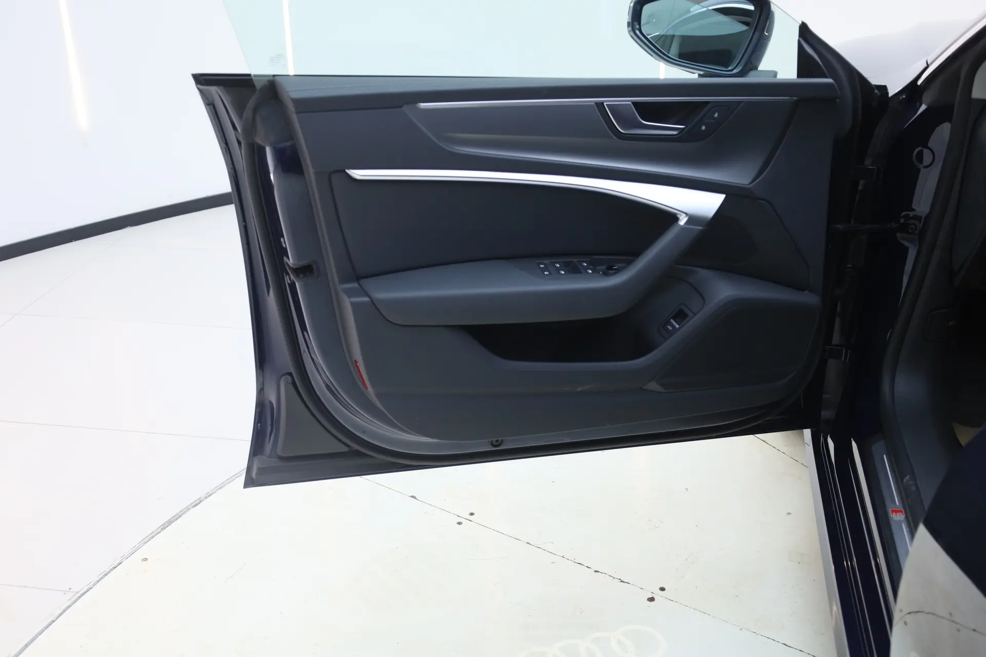 Audi A7L 45 TFSI, 2024 17