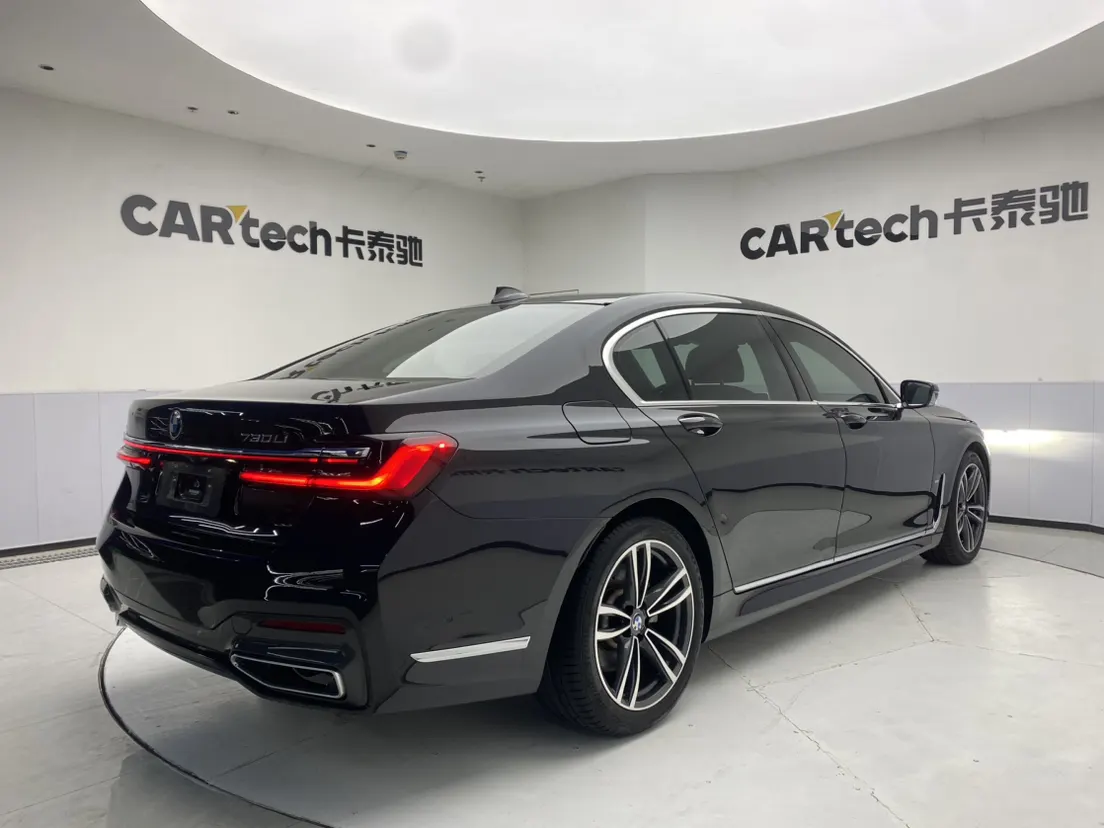 BMW 730Li, 2022 все фото