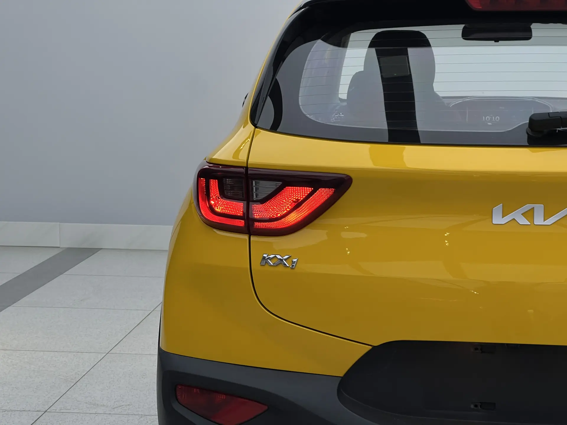 Kia KX1, 2022 6