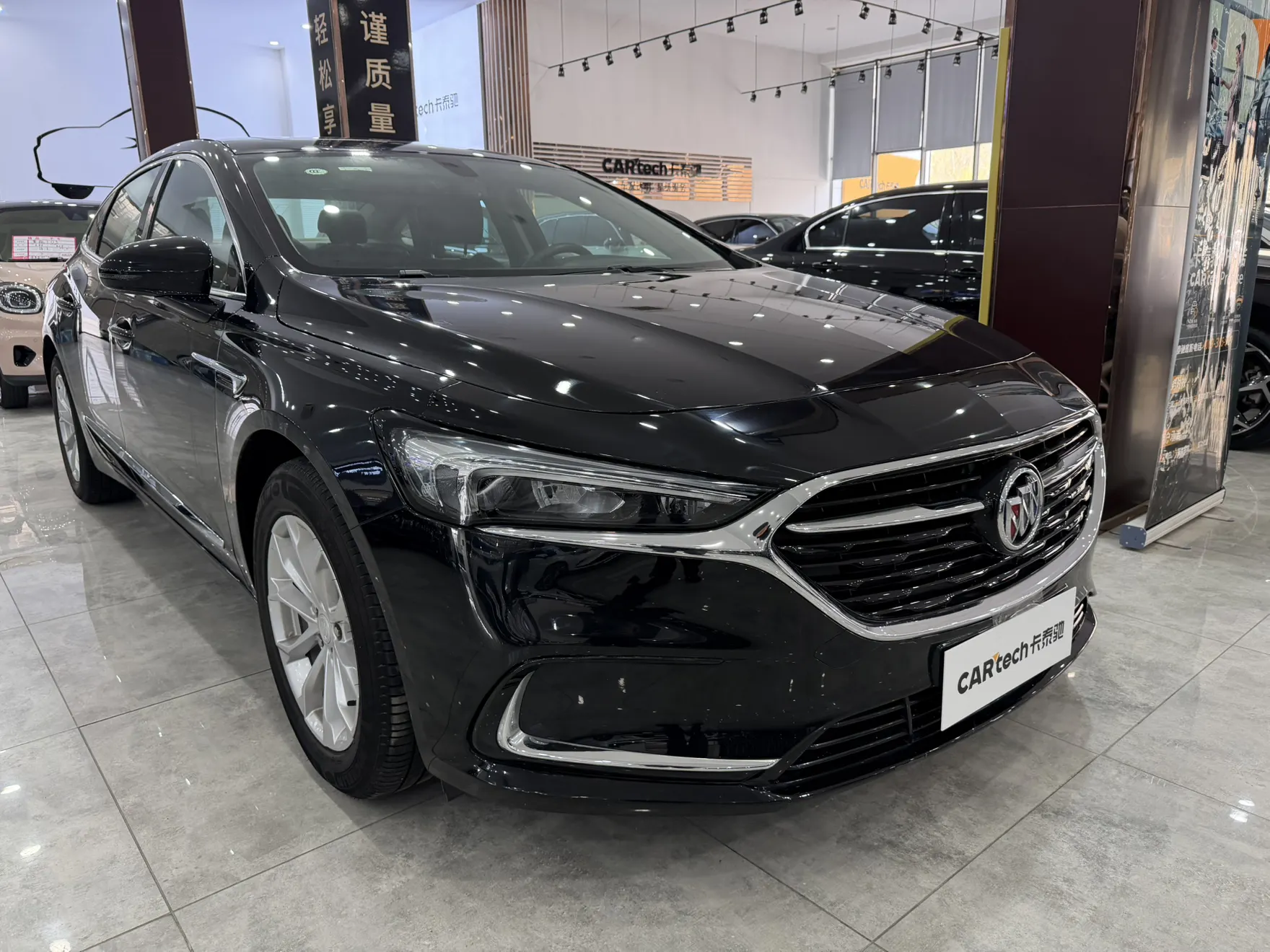 Buick LaCrosse, 2022 2