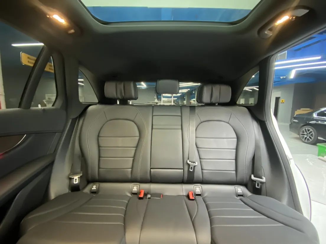 Mercedes-Benz GLC 300 L, 2020 24