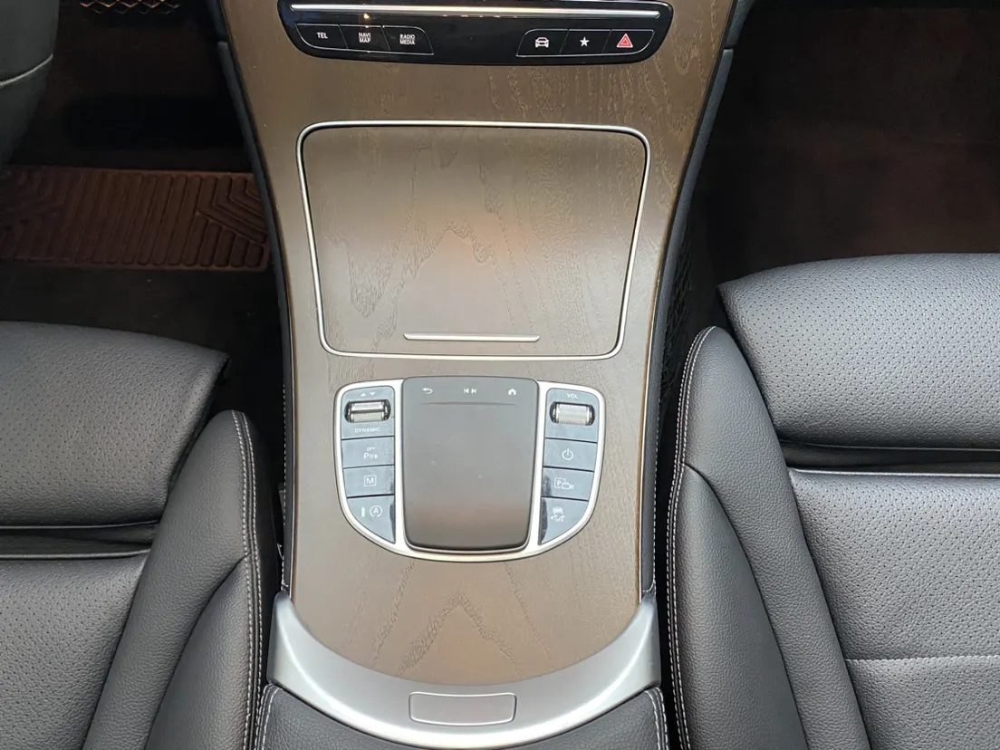 Mercedes-Benz GLC 300 L, 2020 22