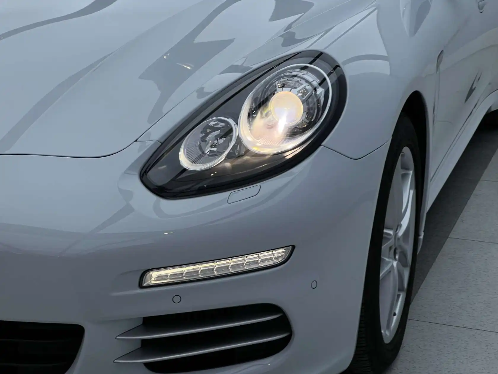 Porsche Panamera, 2016 все фото