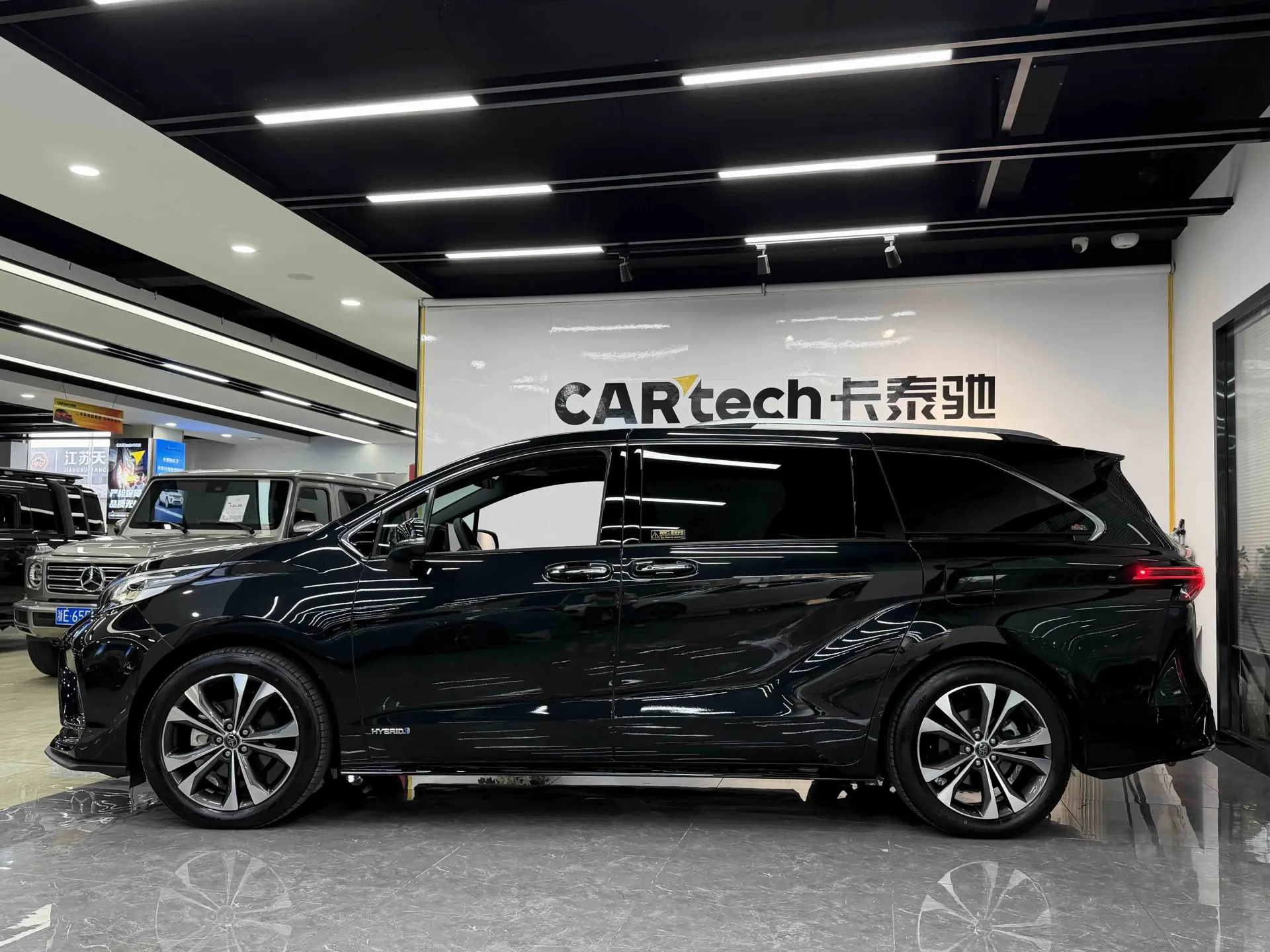 Toyota Granvia, 2023 7